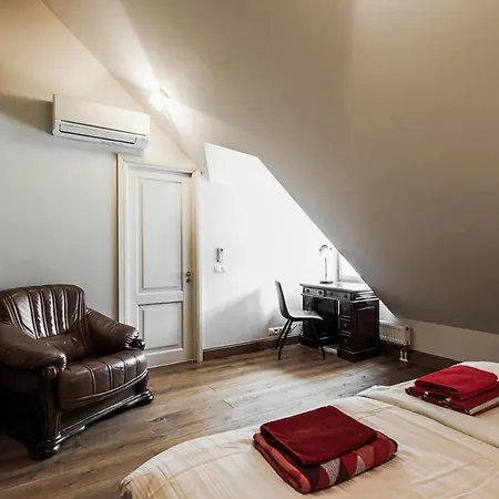 Airhome - Kuninga Tallin