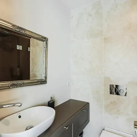 Airhome - Kuninga Apartamento