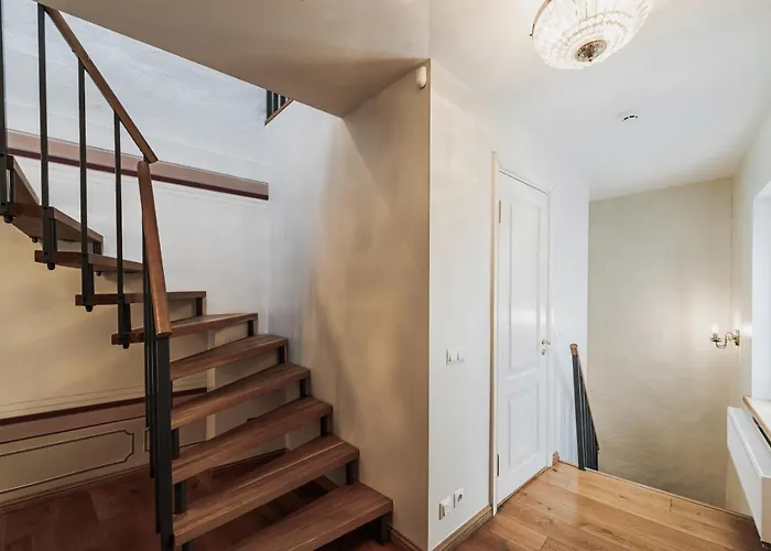 Airhome - Kuninga Apartament *