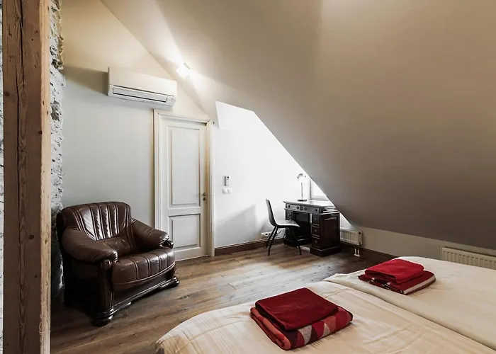 Airhome - Kuninga Ταλίν